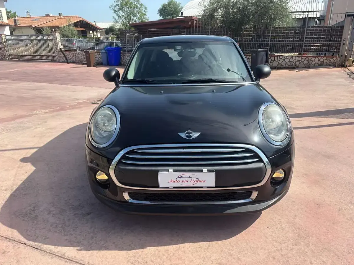 Usata Mini One D 95 CV (69 kW) 2018 Nero Utilitaria