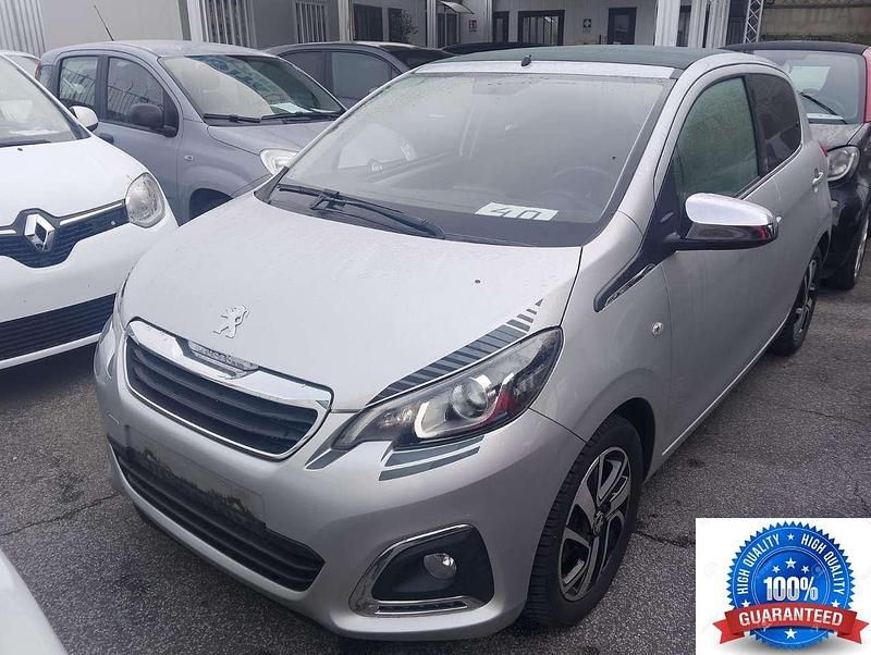 Usata Peugeot 108 Allure 72 CV (52 kW) 2021 Argento Cabrio