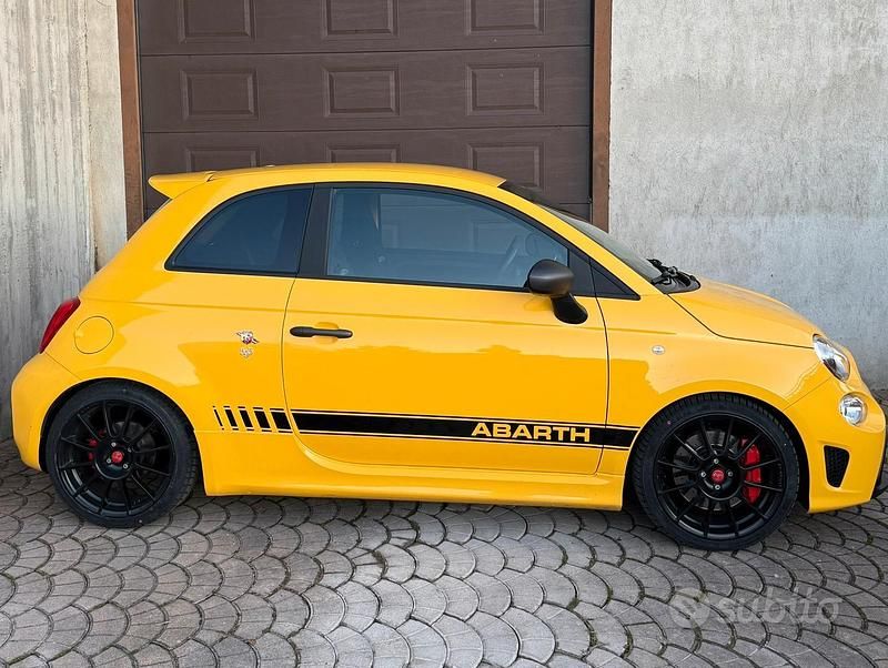 Usata Abarth 595 Competizione 179 CV (131 kW) 2018 Giallo Utilitaria