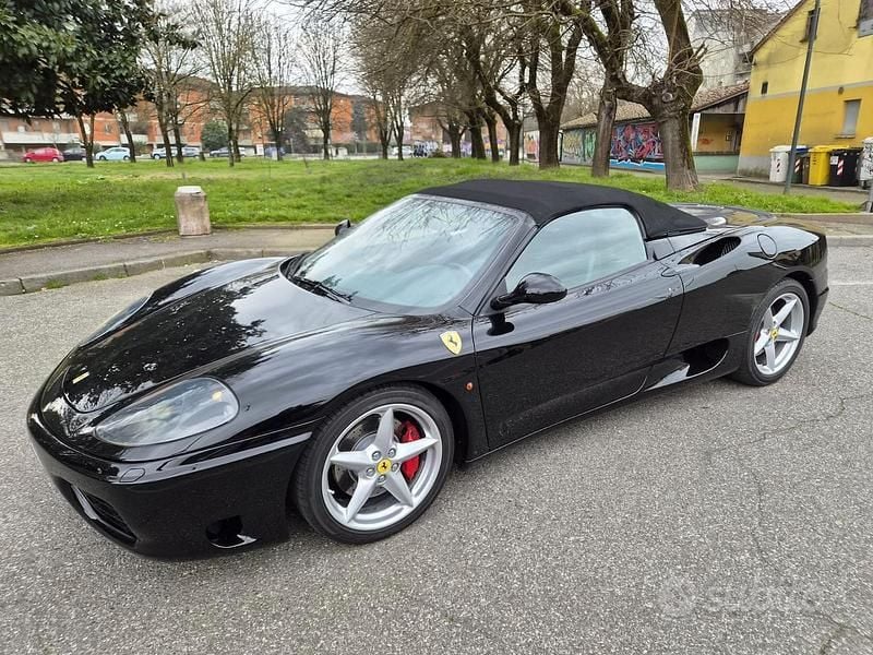 Usata Ferrari 360 2002 Nero Cabrio