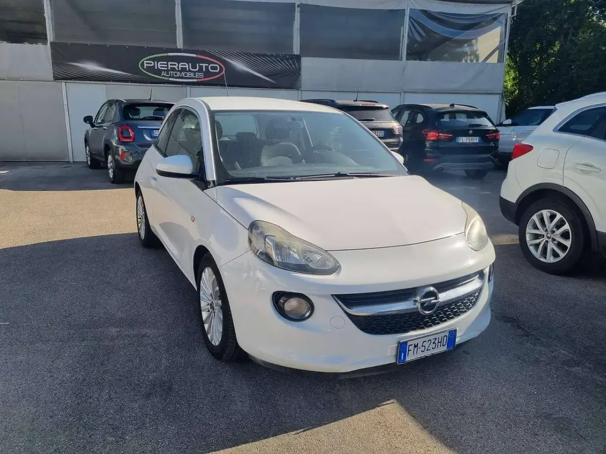 Usata Opel Adam Glam 87 CV (63 kW) 2017 Bianco Utilitaria