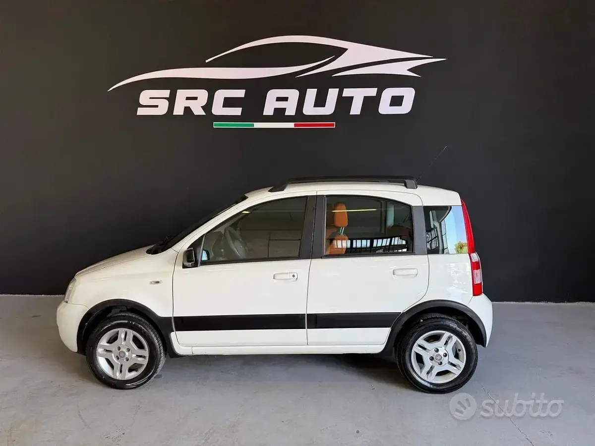 Usata Fiat Panda Climbing 60 CV (44 kW) 2008 Bianco Utilitaria