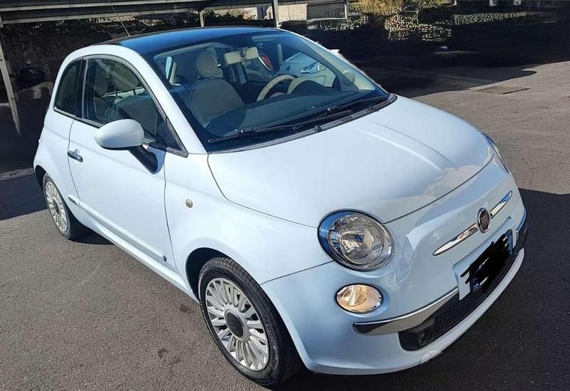 Blu/azzurro Usata 2009 Fiat 500 Due volumi | 5500 € (Buon prezzo) - Immagine 1/1
