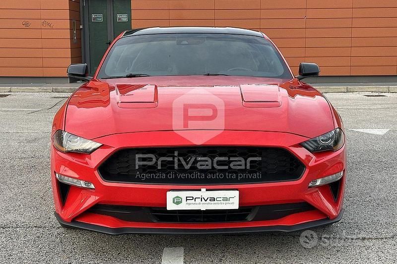 Usata Ford Mustang Fastback 314 CV (230 kW) 2019 Rosso Coupé