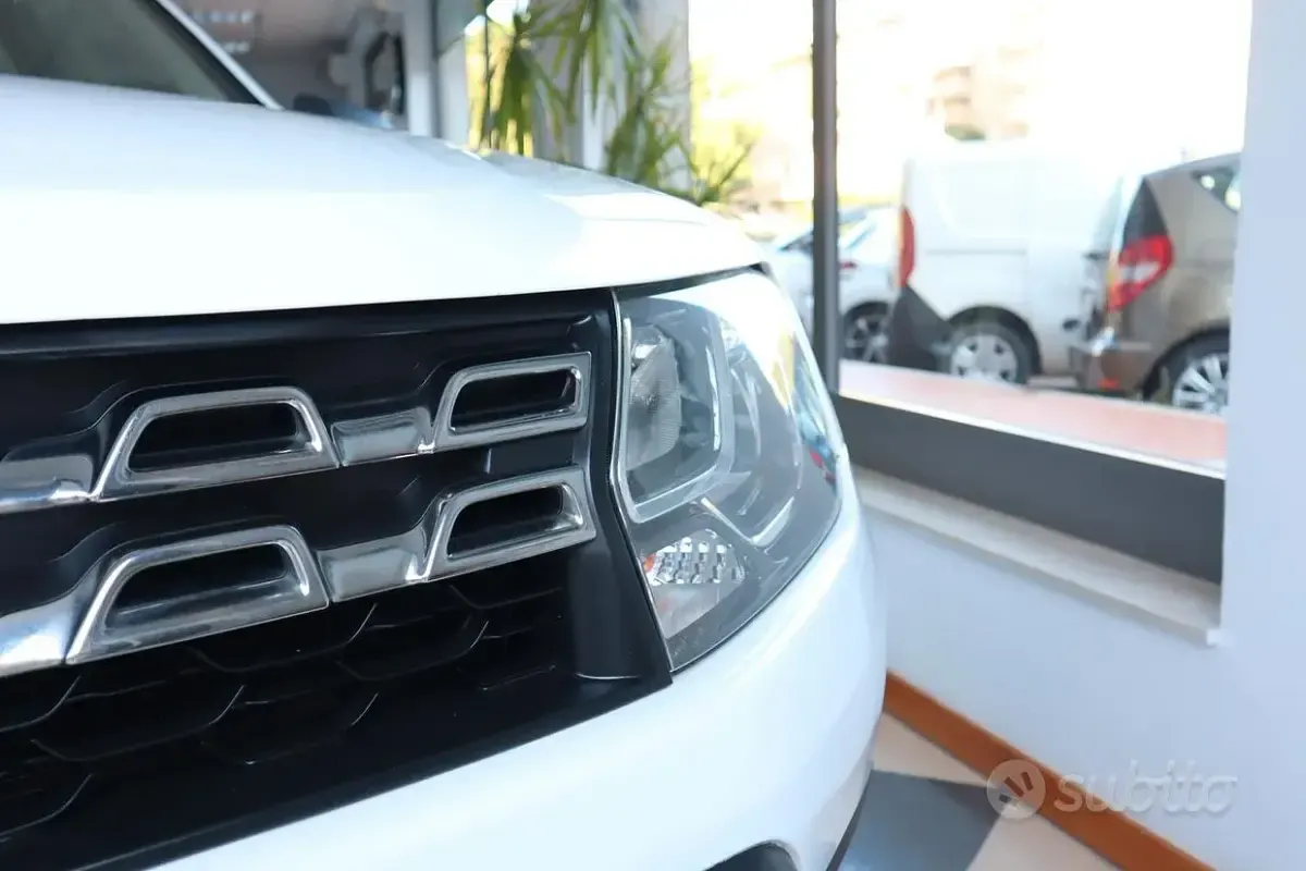 Usata Dacia Duster 114 CV (83 kW) 2016 Bianco SUV