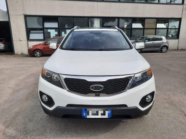 Usata Kia Sorento 197 CV (144 kW) 2011 Bianco pastello SUV