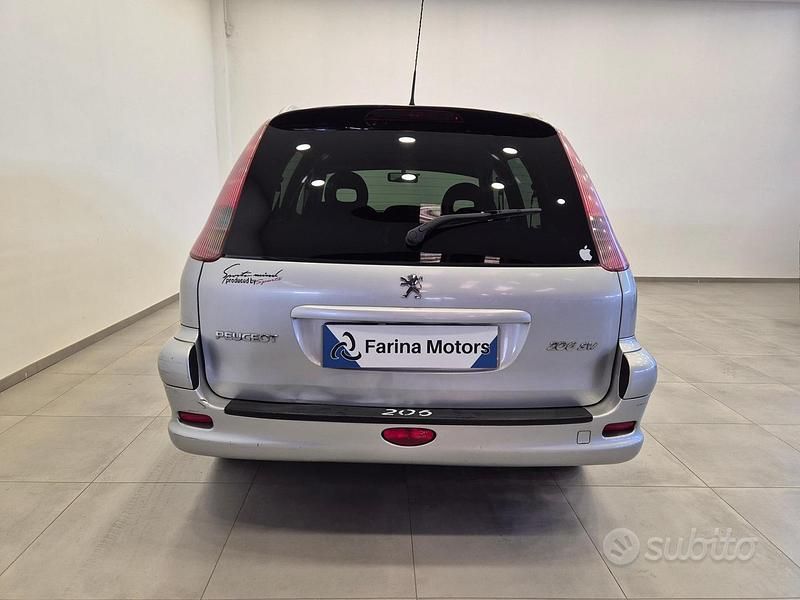 Usata Peugeot 206 75 CV (55 kW) 2006 Grigio Station wagon