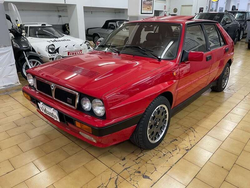Rosso Usata 1991 Lancia Delta Due volumi | 52.000 € - Immagine 1/4