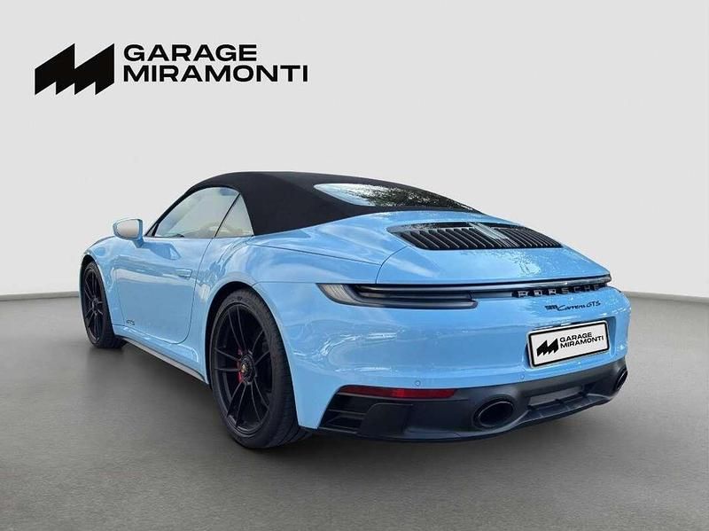 Usata Porsche 911 Carrera Cabriolet 480 CV (353 kW) 2022 Blu/azzurro Cabrio