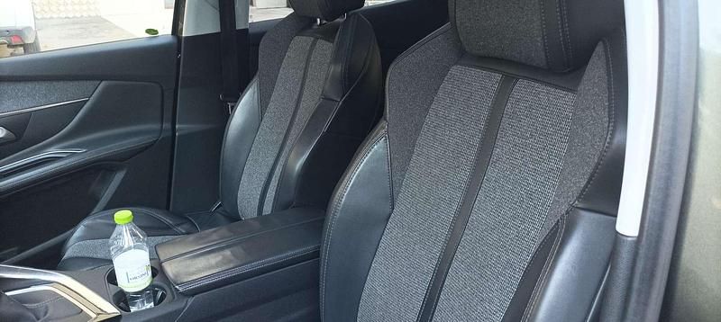 Usata Peugeot 3008 Allure 140 CV (102 kW) 2017 SUV