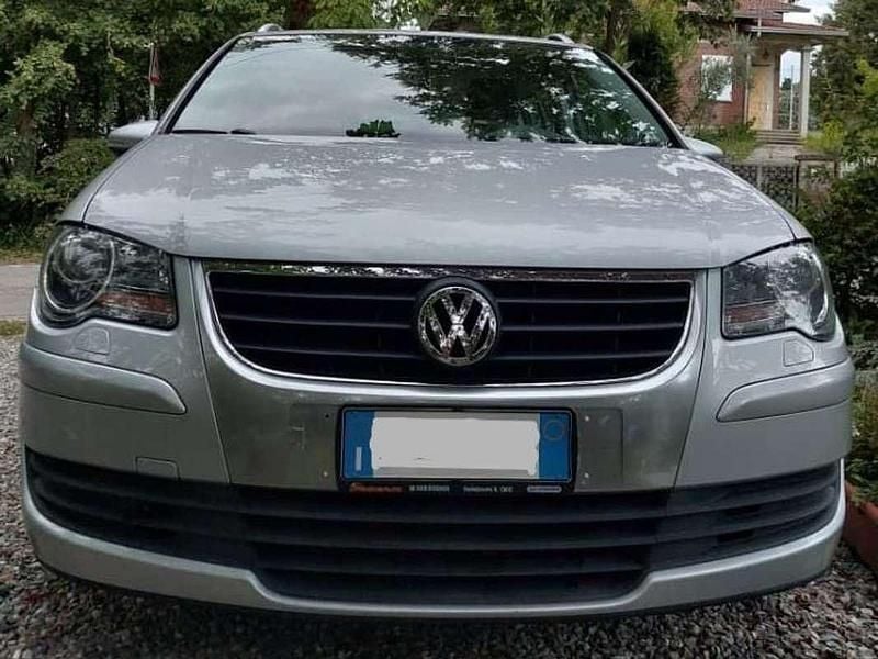 Usata VW Touran Trendline 150 CV (110 kW) 2010 Monovolume