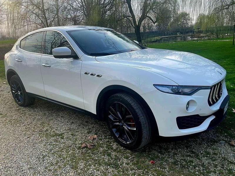 Usata Maserati Levante 250 CV (183 kW) 2018 SUV