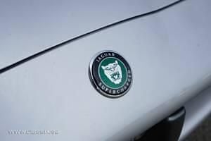 Usata Jaguar XKR 396 CV (291 kW) 2003 Argento Coupé