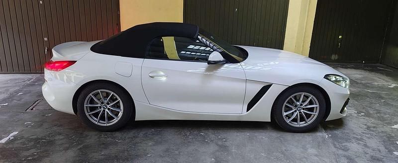 Bianco Usata 2021 BMW Z4 Advantage Cabrio | 39.900 € (Buon prezzo) - Immagine 1/4
