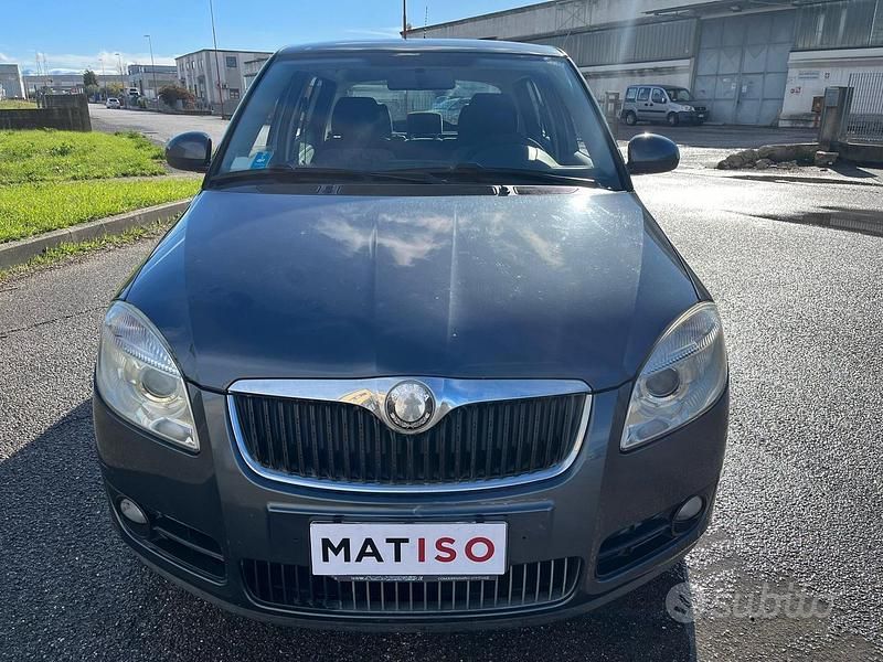 Usata Skoda Fabia Style 70 CV (51 kW) 2009 Grigio Berlina