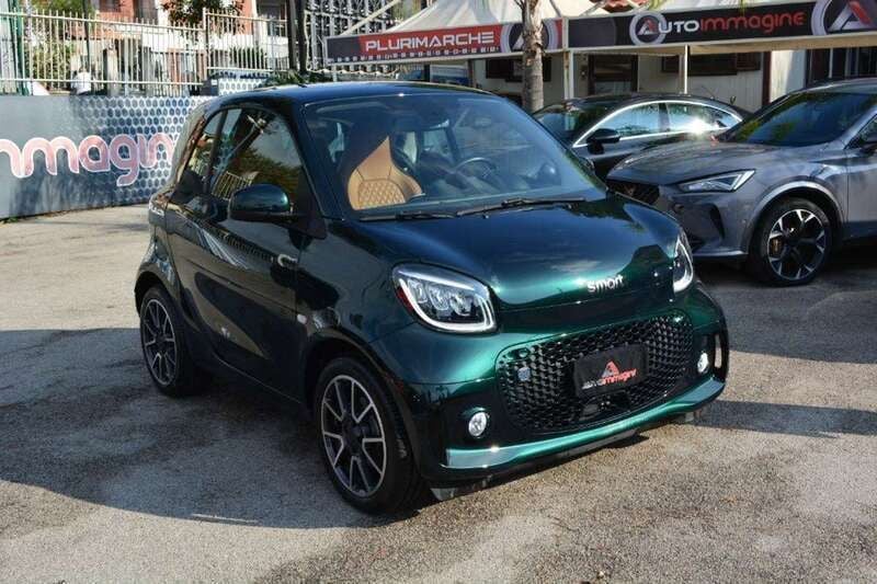 Usata Smart ForTwo Electric Drive 60 kW (82 CV) 2020 Verde Utilitaria