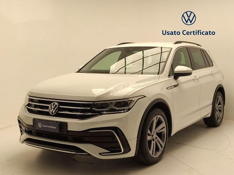 Usata VW Tiguan 150 CV (110 kW) 2022 Pure white SUV