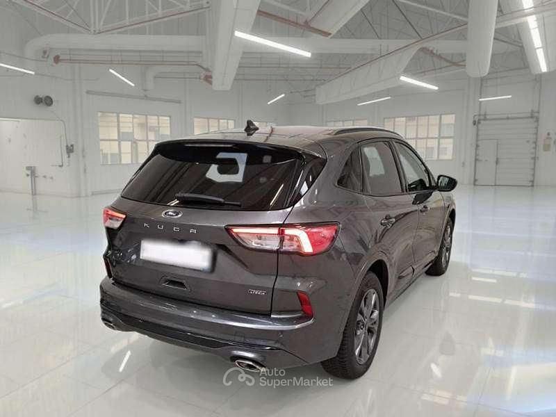 Usata Ford Kuga ST-Line X 152 CV (111 kW) 2022 Grigio SUV