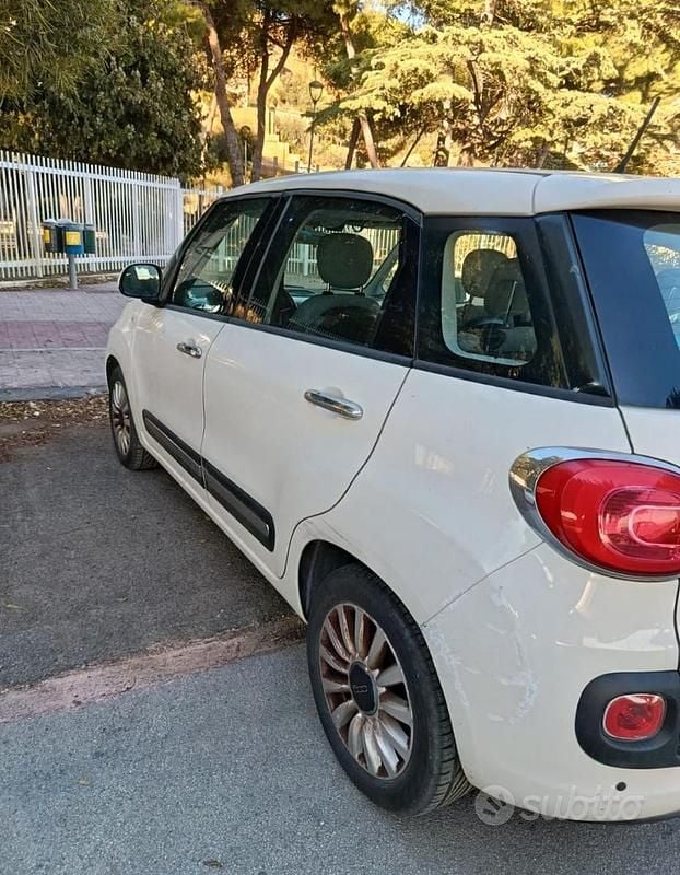 Usata Fiat 500L 95 CV (69 kW) 2015 Monovolume