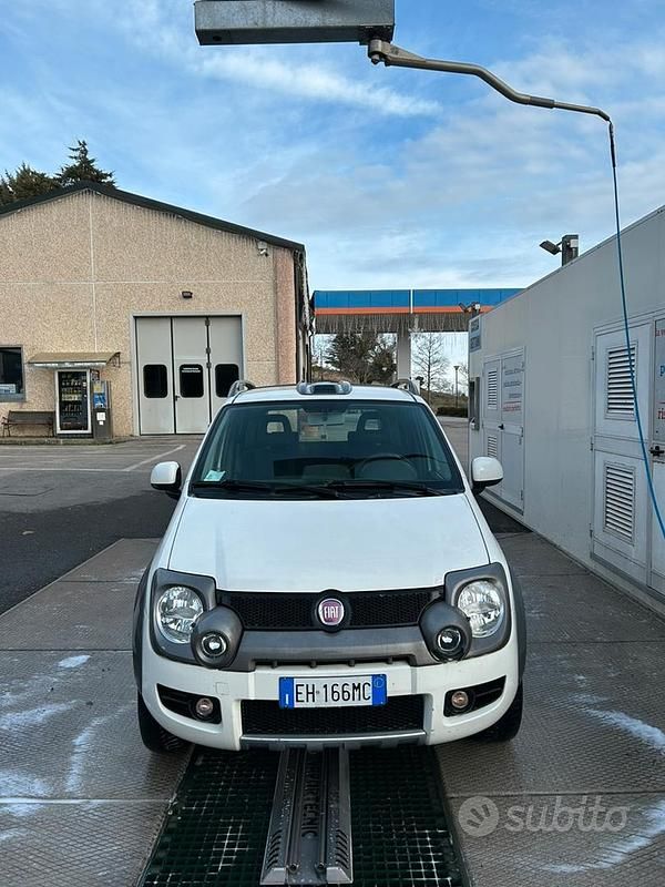 Usata Fiat Panda Cross 2010 Bianco Utilitaria
