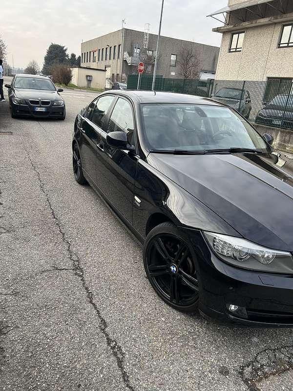 Usata BMW 330 M Sport 245 CV (180 kW) 2011 Berlina