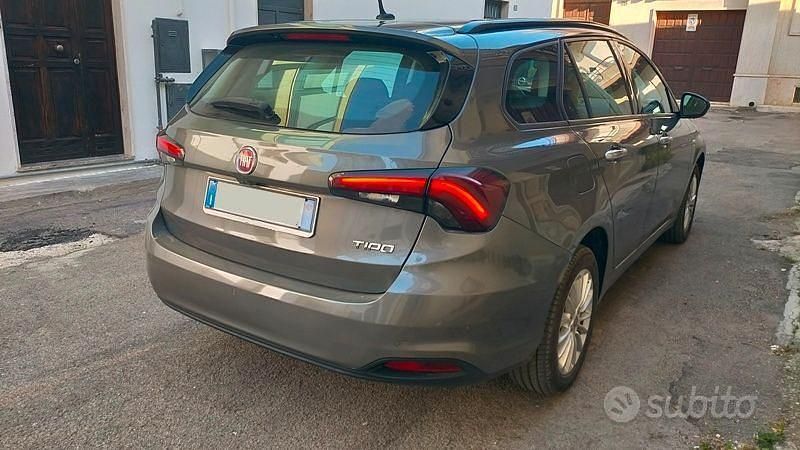 Usata Fiat Tipo 2021 Grigio Station wagon