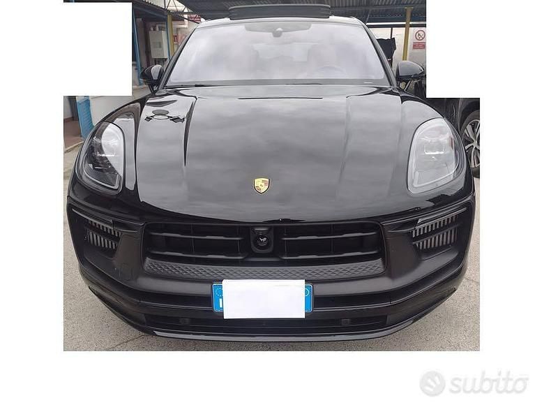 Nero Usata 2022 Porsche Macan SUV | 67.000 € (Super prezzo) - Immagine 1/4