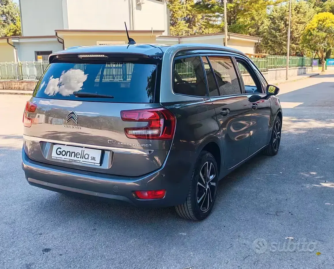 Usata Citroën C4 SpaceTourer Shine 131 CV (96 kW) 2021 Grigio Monovolume