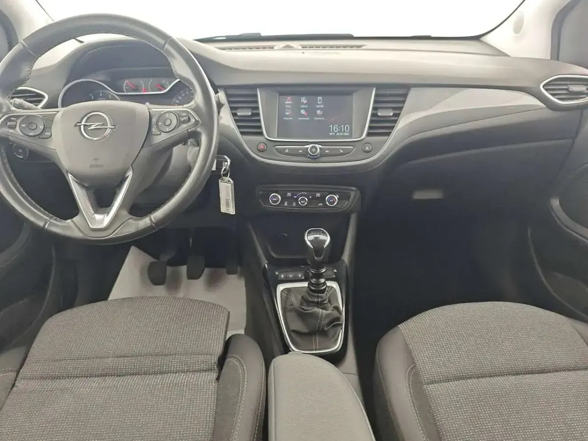 Usata Opel Crossland Elegance 110 CV (80 kW) 2022 Vari colori SUV
