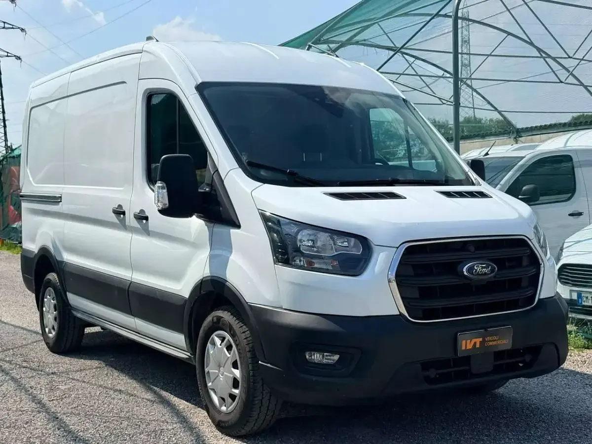 Usata Ford Transit 131 CV (96 kW) 2022 Bianco Furgone