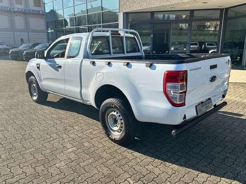 Usata Ford Ranger XL 150 CV (110 kW) 2014 Bianco Pick-up