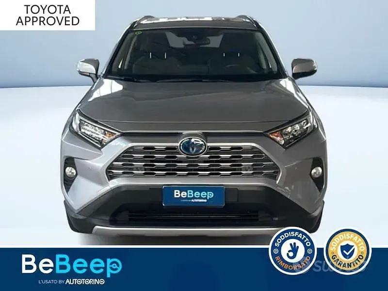 Usata Toyota RAV4 Hybrid 217 CV (159 kW) 2021 Grigio SUV
