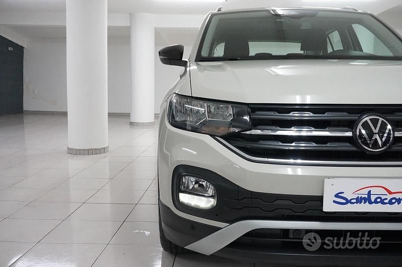 Usata VW T-Cross 95 CV (69 kW) 2022 Grigio SUV