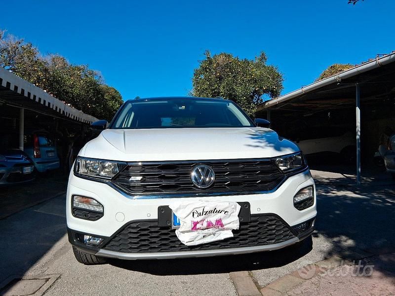 Usata VW T-Roc Style 116 CV (85 kW) 2019 Bianco SUV
