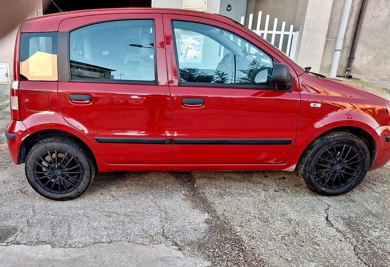 Usata Fiat Panda 60 CV (44 kW) 2012 Rosso Utilitaria