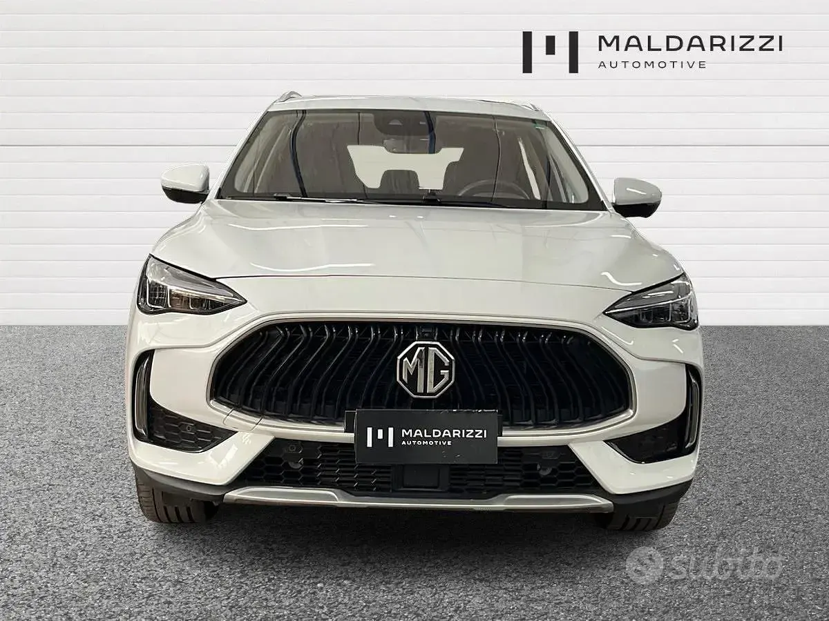Usata MG HS Luxury 162 CV (119 kW) 2024 Bianco SUV
