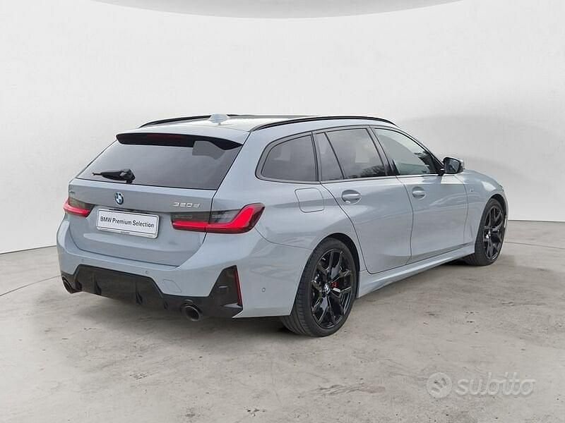 Usata BMW 320e 2025 Grigio Station wagon