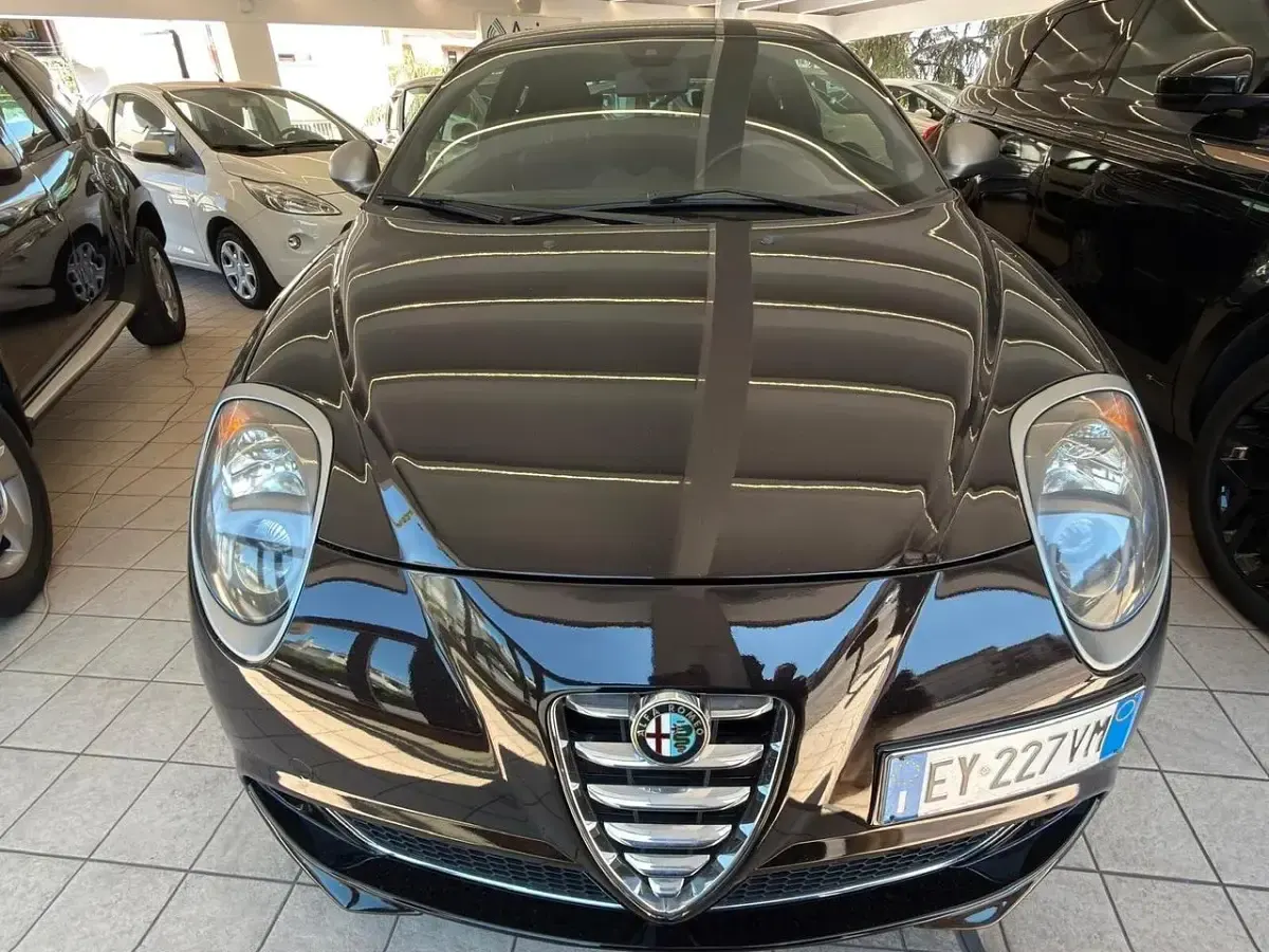 Usata Alfa Romeo MiTo Progression 85 CV (62 kW) 2015 Marrone Utilitaria