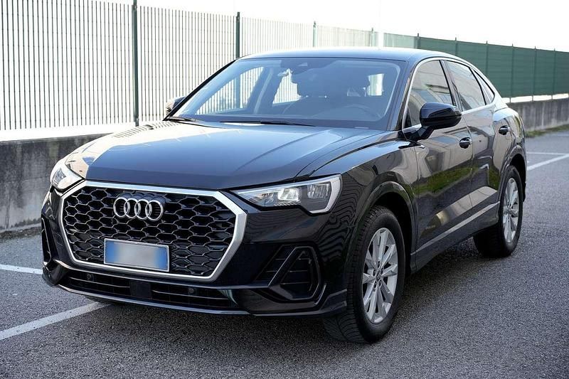 Usata Audi Q3 Sportback Business Plus 150 CV (110 kW) 2020 SUV