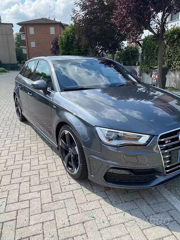 Usata Audi A3 Ambiente 184 CV (135 kW) 2016 Grigio Berlina