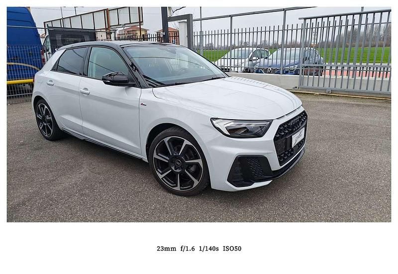 Usata Audi A1 Ambiente 116 CV (85 kW) 2025 Bianco perla SUV