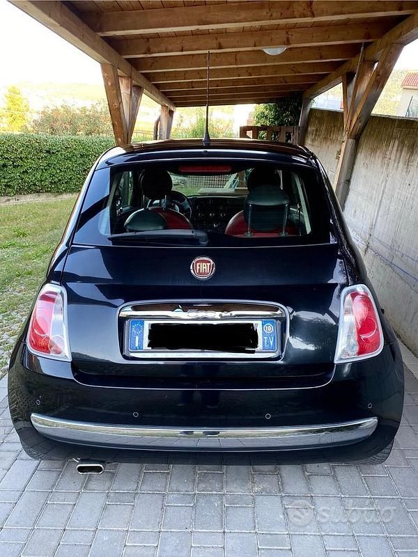 Usata Fiat 500 Lounge 69 CV (50 kW) 2010 Nero Utilitaria