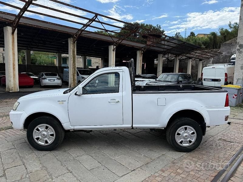 Usata Tata Xenon 140 CV (102 kW) 2010 Bianco Pick-up