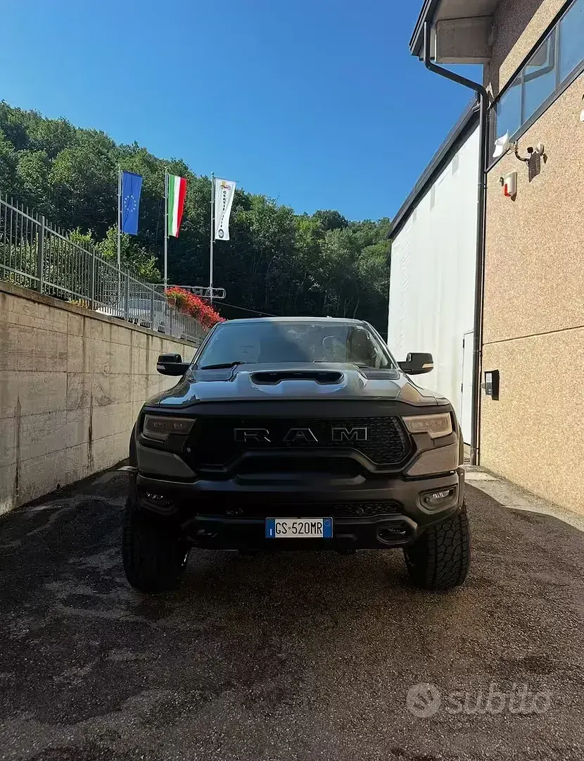 Usata RAM 1500 2019 Grigio Pick-up