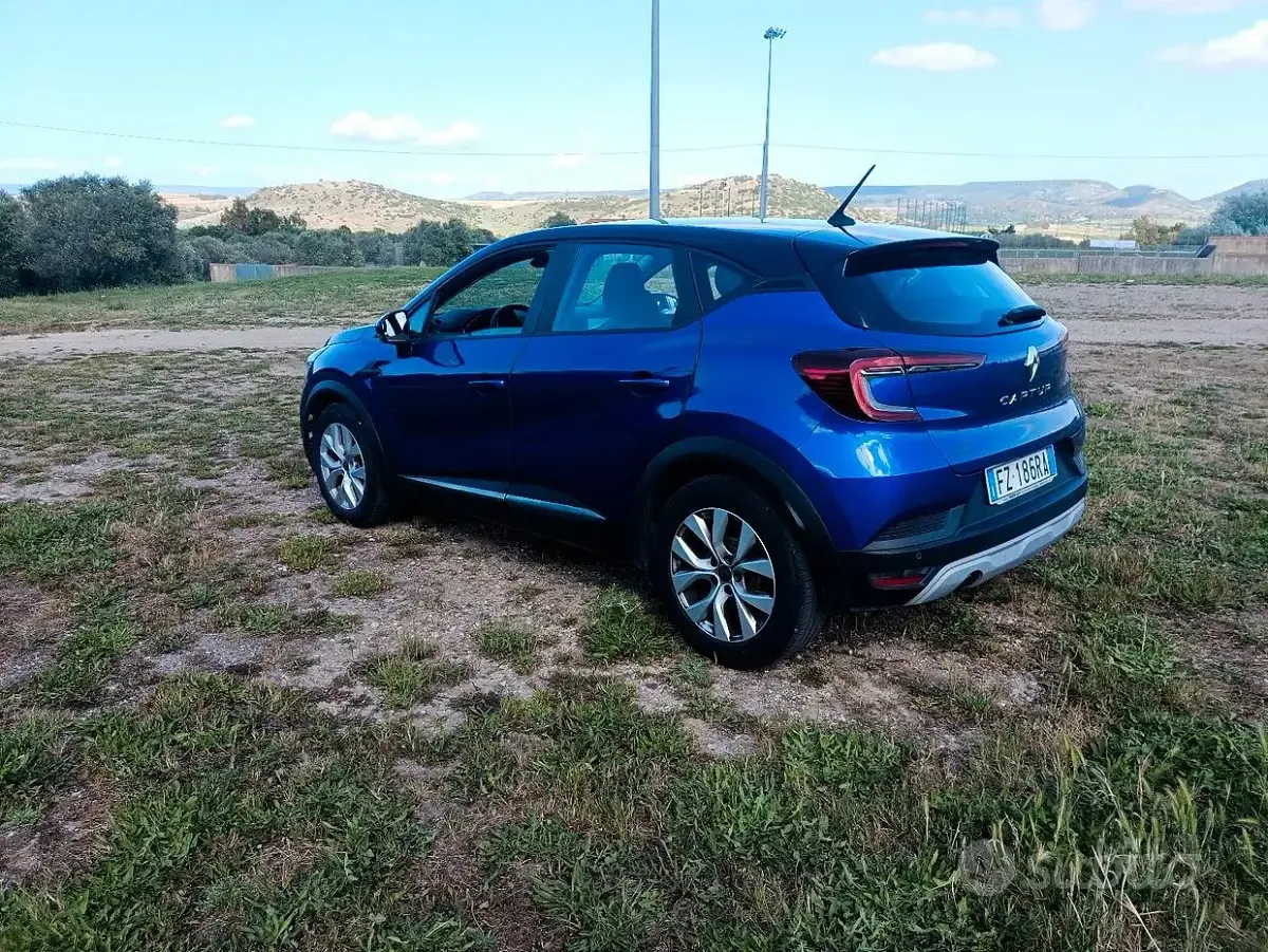 Usata Renault Captur 95 CV (69 kW) 2020 Blu SUV