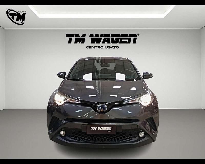 Begagnad Toyota C-HR Trend 98 HK (72 kW) 2018 Grå SUV