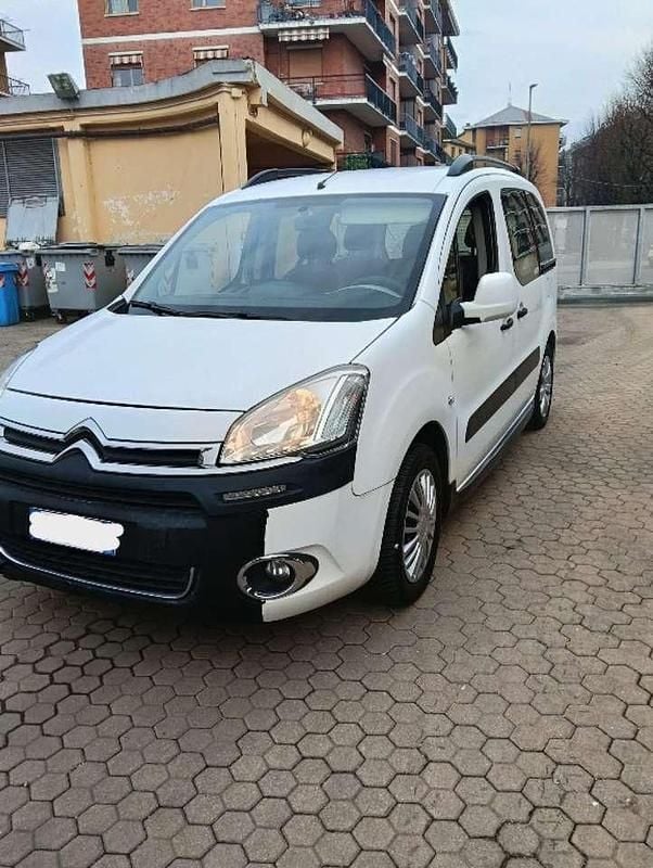 Usata Citroën Berlingo 92 CV (67 kW) 2015 Bianco Monovolume
