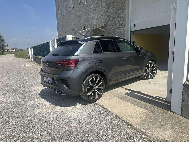 Usata VW T-Roc R-line 150 CV (110 kW) 2022 SUV