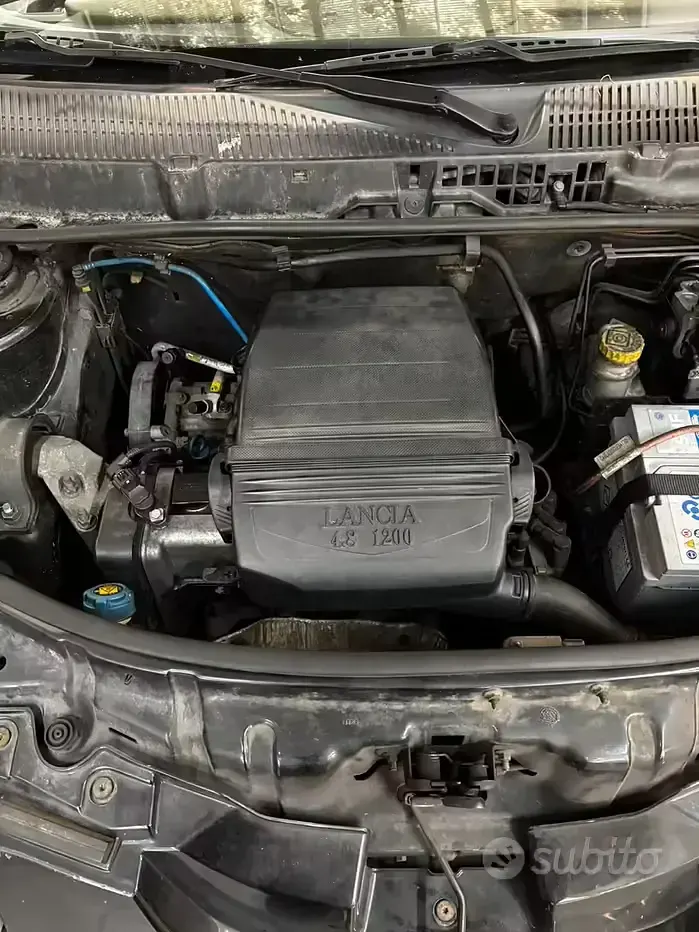 Usata Lancia Ypsilon 60 CV (44 kW) 2005 Nero Utilitaria