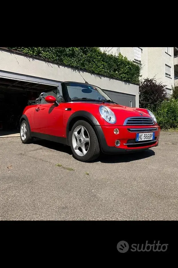 Usata Mini Cooper Cabriolet 116 CV (85 kW) 2007 Rosso Cabrio